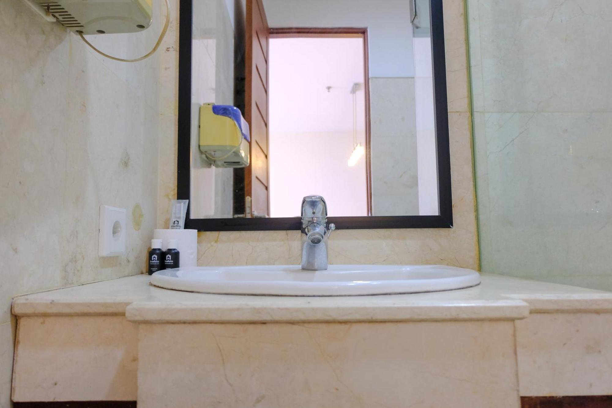 Spacious Designed 2br Dago Butik By Travelio *